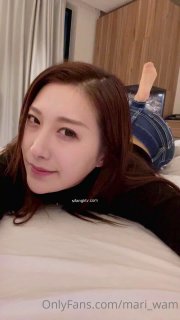 胸前纹身银色头发卡哇伊萌妹为买手机下海 大姨妈刚走黑白丝袜情趣耳朵 全裸M腿振动棒摩擦 换算护士装诱惑
